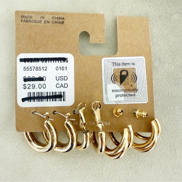 NWT Urban Outfitters 3 Sets Medium Size Gold Hoops - Picture 2 of 3